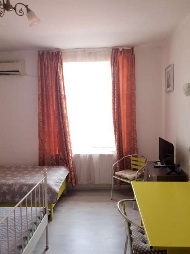 Гостевой дом Green House Бухарест-48